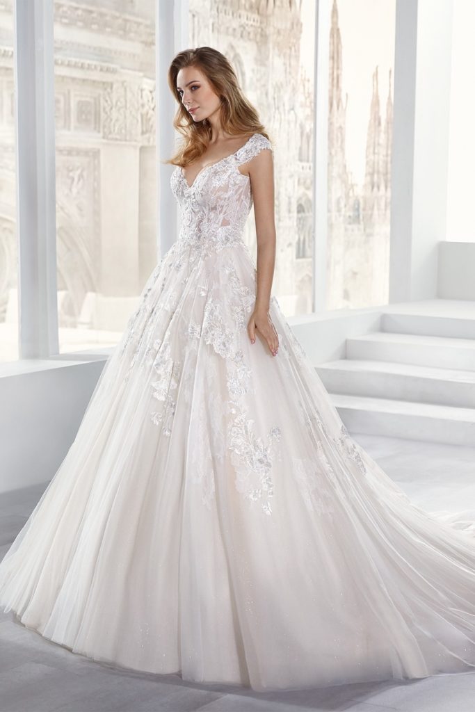 Jona JO12153 robe de mariée princesse romantique classique tulle pailleté dentelle perlée bretelle épaules Nicole - Muses